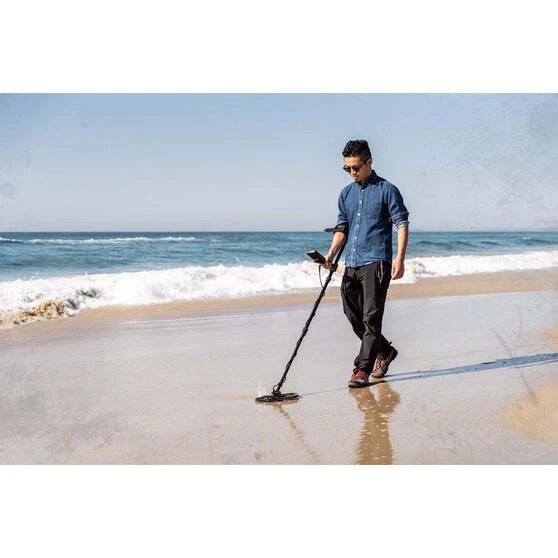 Minelab Equinox 800 Metal Detector - Image 5