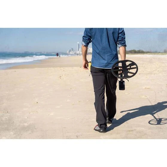 Minelab Equinox 800 Metal Detector - Image 7